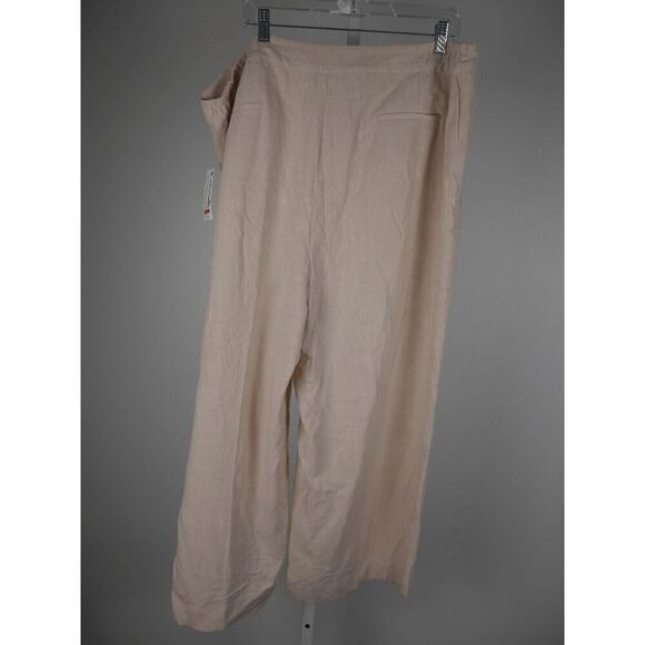 Bar III Women's Plus Size Textured Wide-Leg Cropped Pants flax 20W - Picture 3 of 10